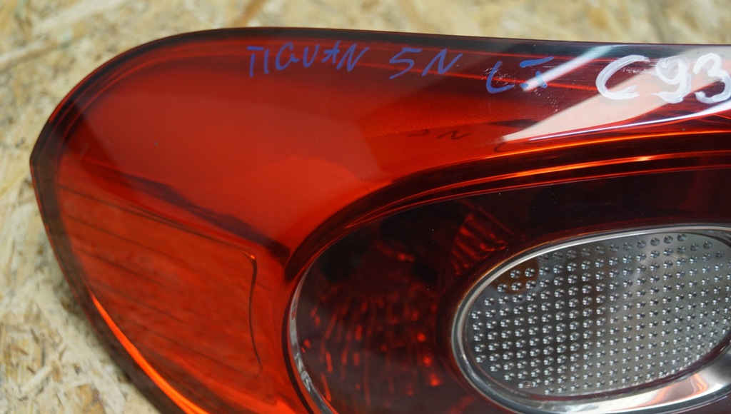 фото №6, Лампа левый задняя vw tiguan 5n i 5n0945095f