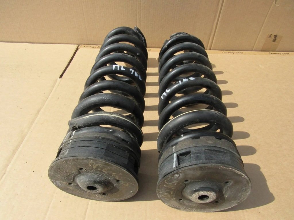 Купить Mercedes ml w166 166 пружины задний  левая правая комплект a1663240684