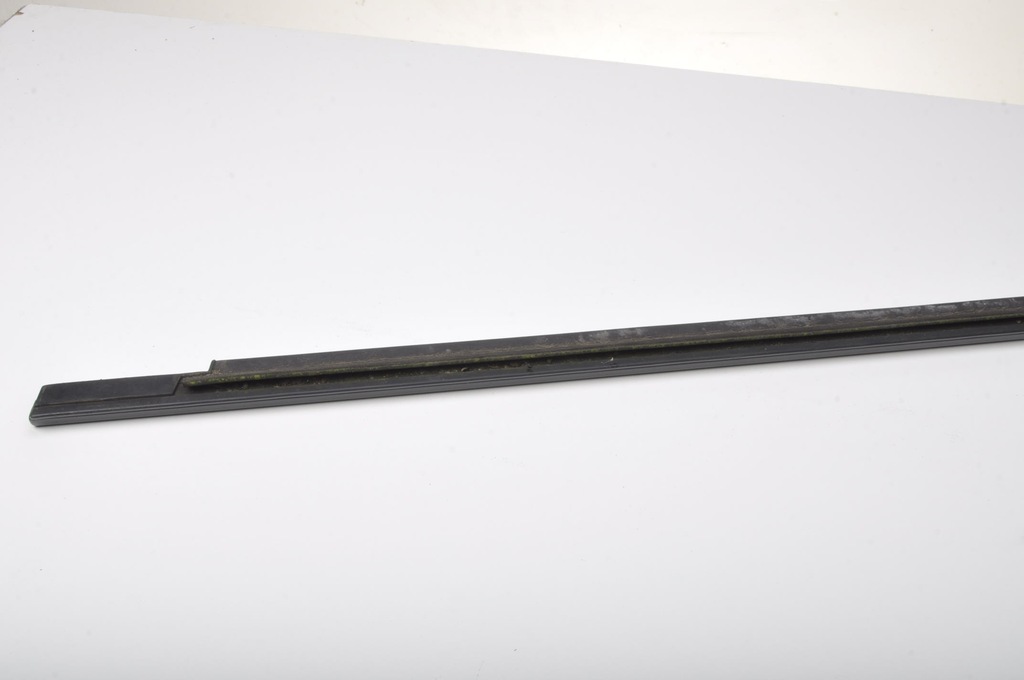 фото №10, Maserati ghibli iii молдинг дверь правая перед