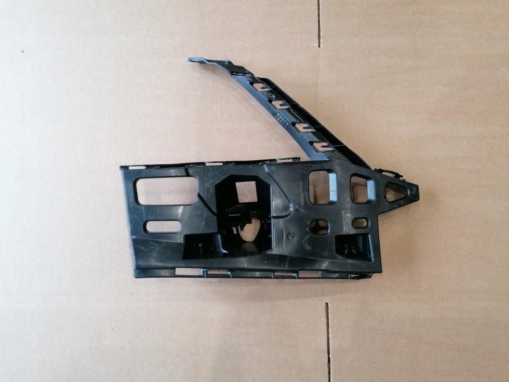 фото №1, Skoda octavia iii напрямна бампера правий перед