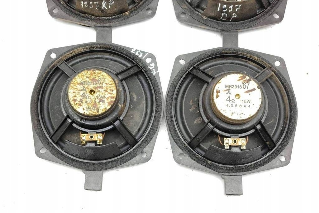 фото №8, Система озвучивание mitsubishi pajero iv v8_w, v9_w mr986377 3.2l дизель