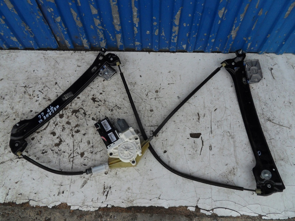 Купити Підйомник скло megane iii кабріолет  правий