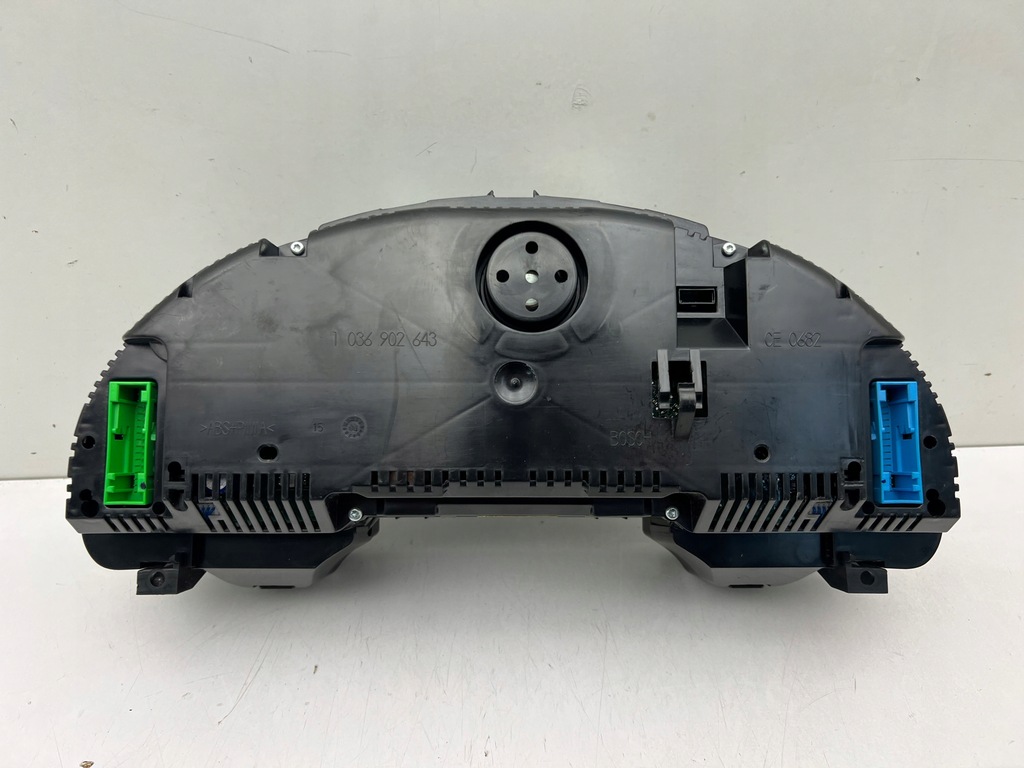 фото №5, Audi rs4 b7 8h0 счетчик приборы uk nowe oem