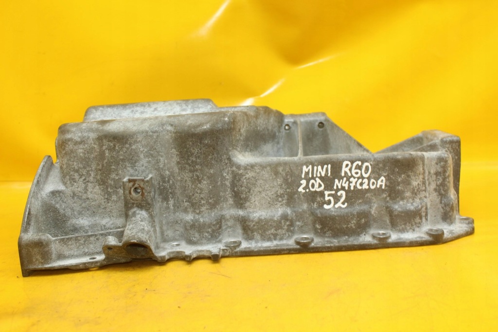 Піддон масляна mini r60 toyota n47c20a 2.0 d 17478601 7811592 в Україні