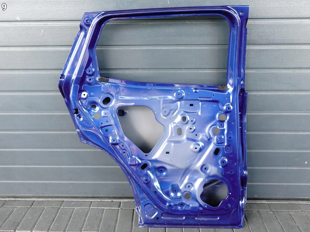 Renault austral 22- дверь левая задний Цена