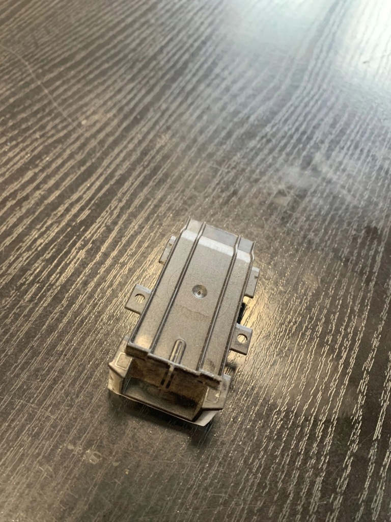 фото №1, Часть двигателя bmw 1 f20 f21 10688710