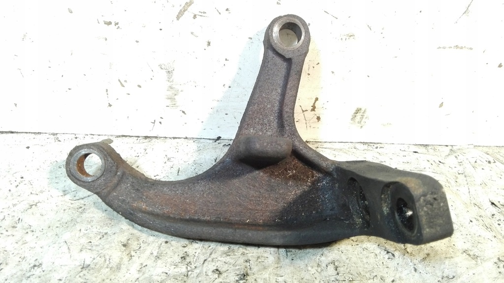 фото №1, Кронштейн кронштейн двигателя 2.0 toyota corolla verso ii