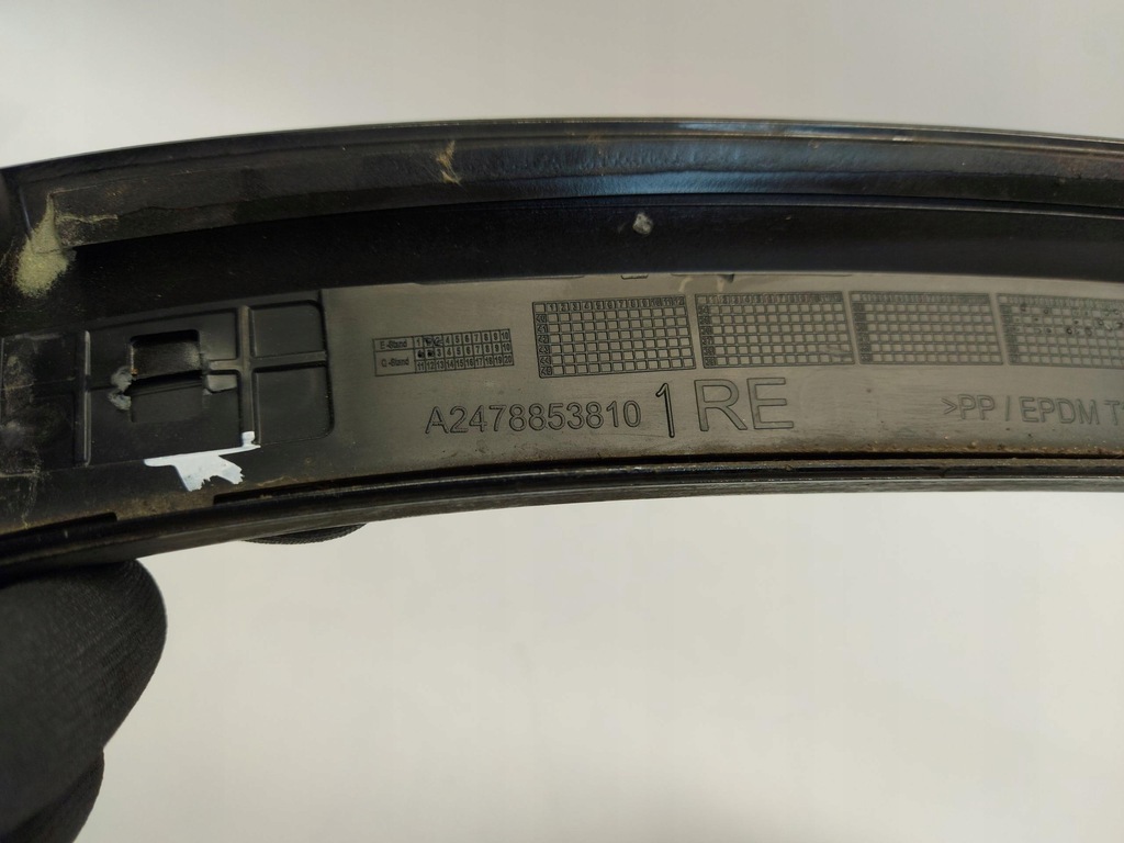 фото №6, Mercedes gla 250e lift h247 молдинг крыла правый задняя a2478806109