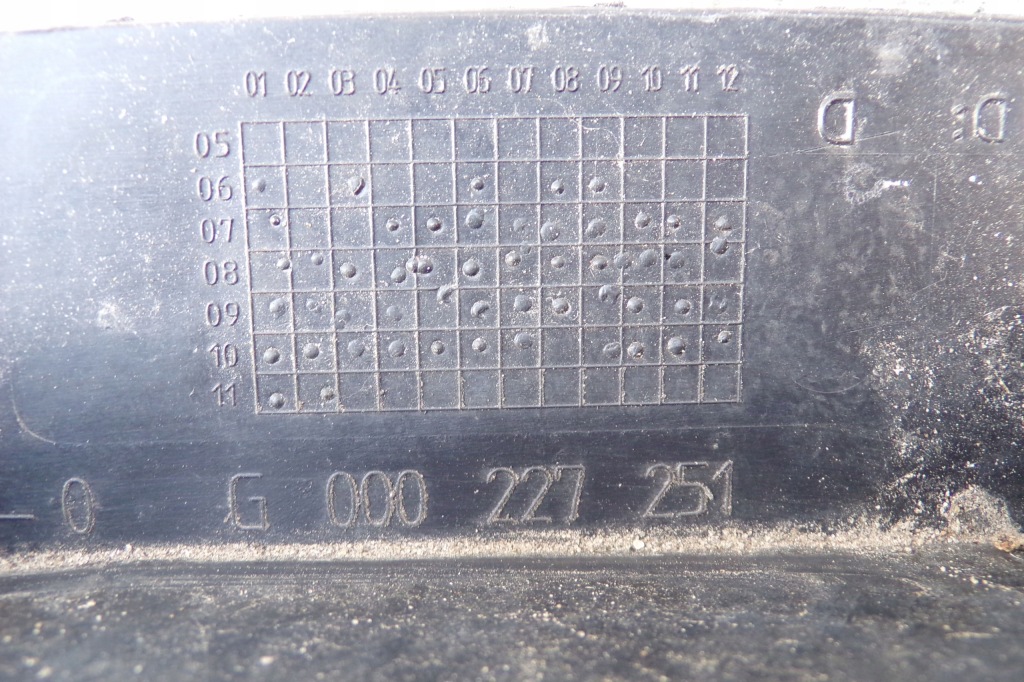 фото №6, Направляющая бампера средний задняя laguna iii хэтчбек