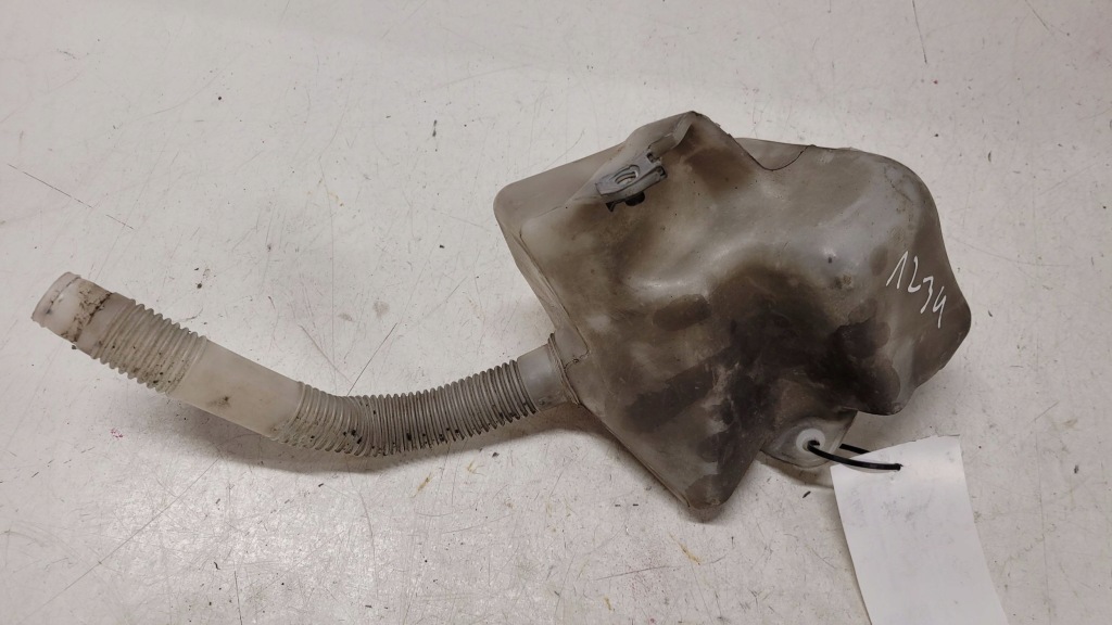 Трубка заливной распылителя citroen c5 3m5117618ae в Украине