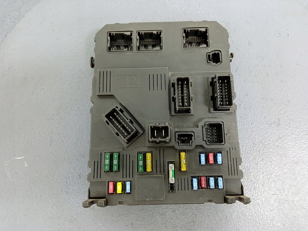 фото №6, Peugeot 407 коробка модуль bsi s120104500l