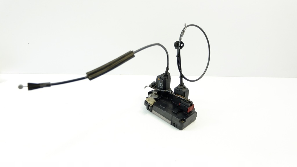 Купить Opel vectra c замок дверь левый задний  13210760