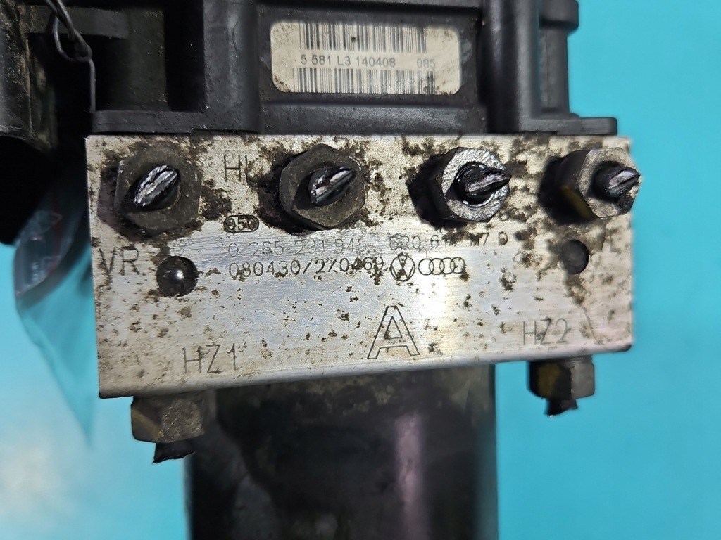 фото №8, Насос abs skoda fabia ii 0265231945 07-10