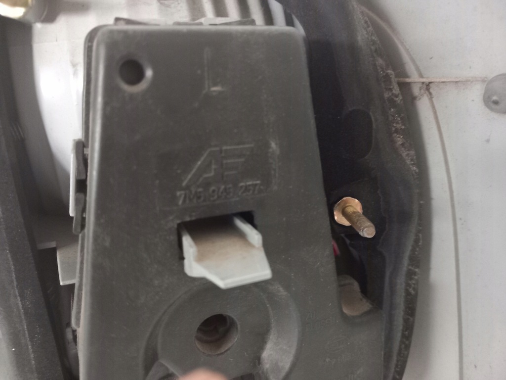 фото №7, Ford galaxy lift задня ліва задня лампа 7m5945257