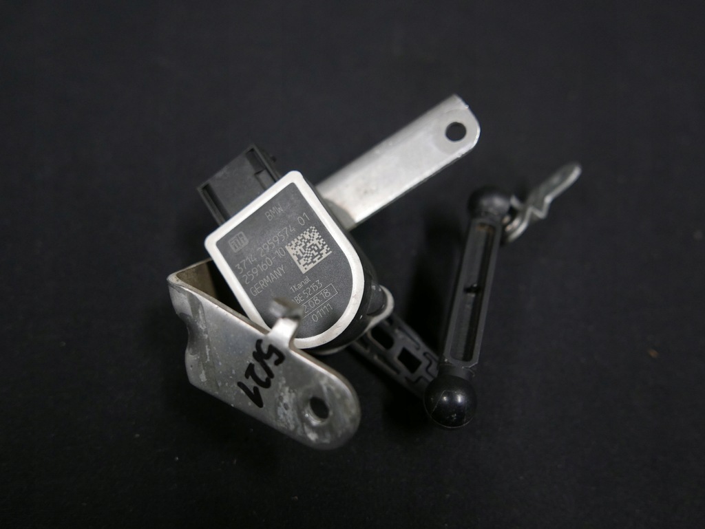 фото №6, Bmw g30 датчик выравнивание света левый 6869137