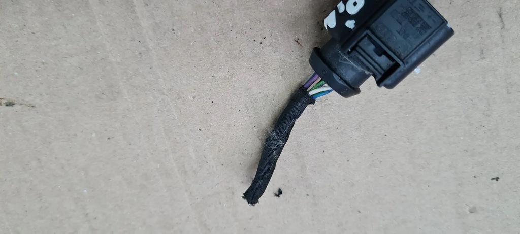 фото №8, A5 8w штекер колодка двигуна 4h0973713 a4 b9 8w q5 q3