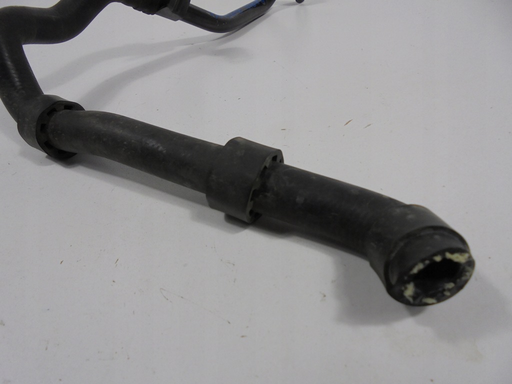 фото №6, Skoda rapid wąż труба шланг wody 04b121065a 1,4
