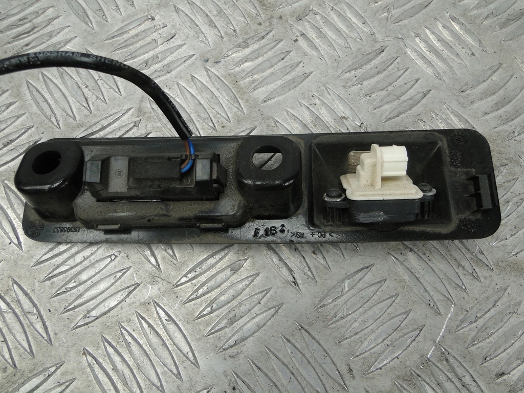 фото №3, Камера заднего вида накладка stelvio q4 2019r