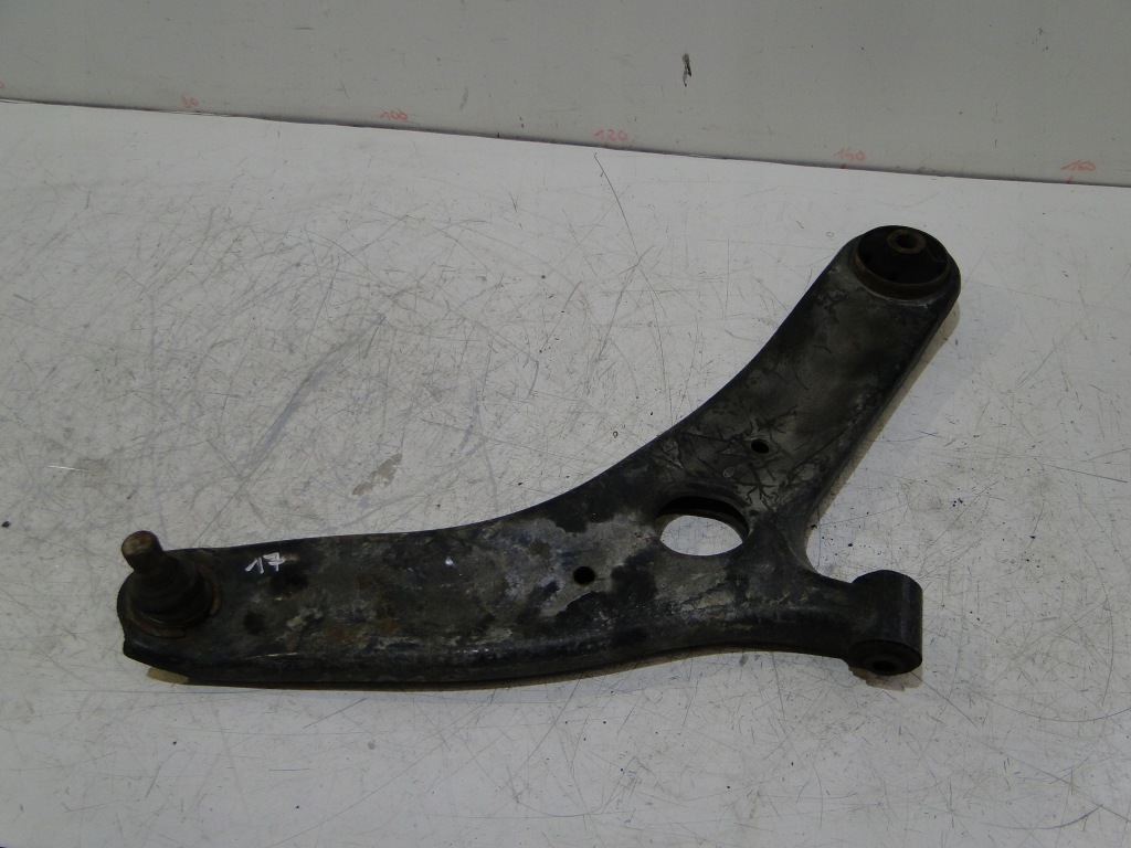 фото №1, Kia soul i 08-13 рычаг правый перед передний