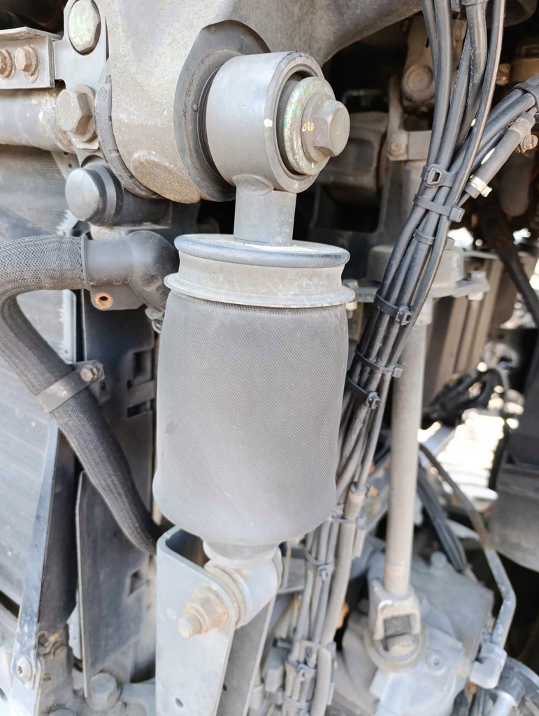 фото №1, Подушка подвеска кабины mercedes actros mp4