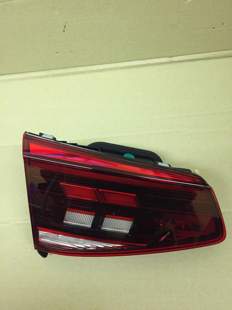 фото №11, Vw passat b8 lift лампа левая задняя kombi 3g9945093g