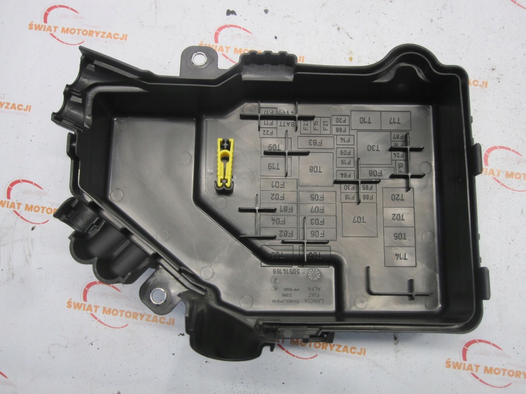 Купити Giulietta 10r коробка запобіжників 50514169