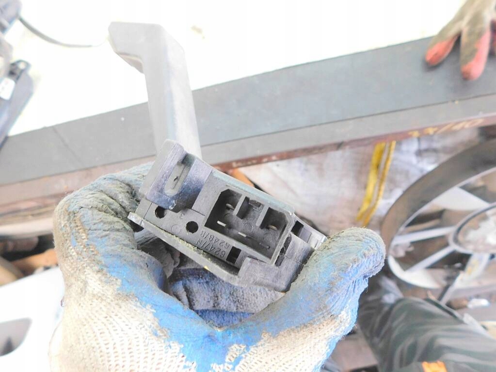 фото №8, Iveco stralis pacer 260 05r переключатель света