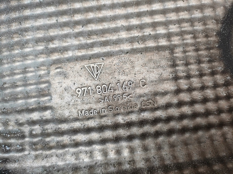 Защита защита тепловая подвеска 971804165 panamera 971 974 Оригинал