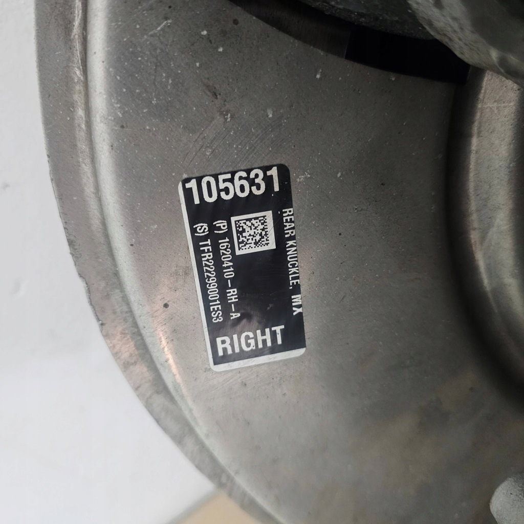 фото №16, Поворотный кулак ступица правая задняя tesla model x plaid 2022r 1420416-00-h