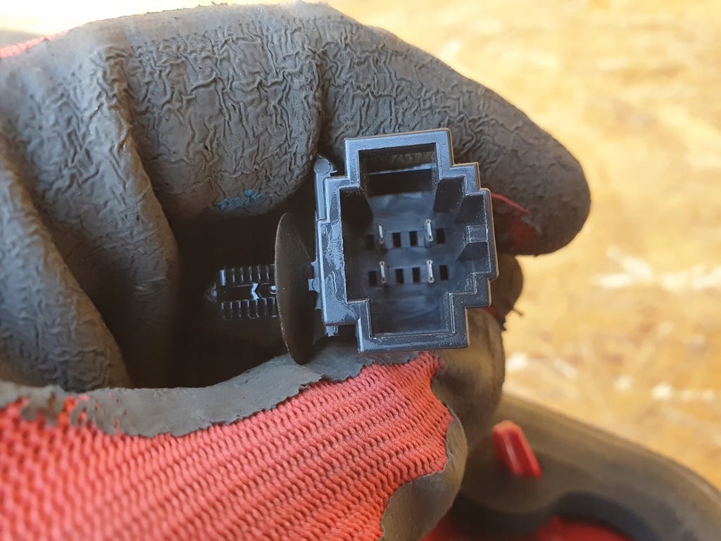 фото №8, Audi q5 8r лампа правый задняя led 8r0945094a