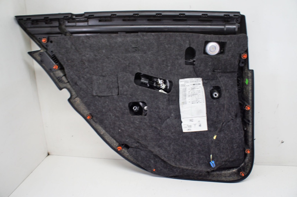 Tj424 mercedes w213 ^ обшивка двері праві задній a2057206000 a2137300270 універсал Зі Шроту