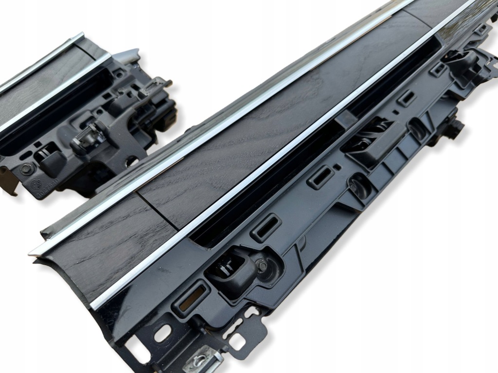 Audi a8 a8l s8 d5 4n long декори накладки декоративні двері чорний  piano drewno ci в Україні