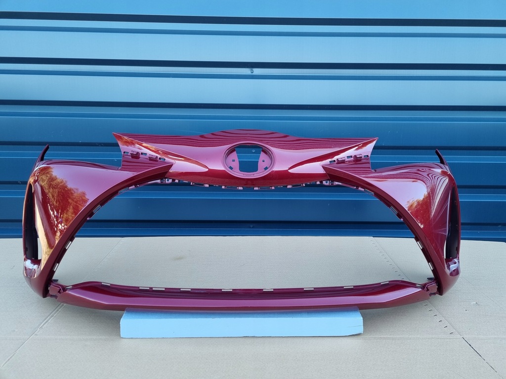 фото №1, Toyota yaris iv 2017-бампер перед оригинал g046