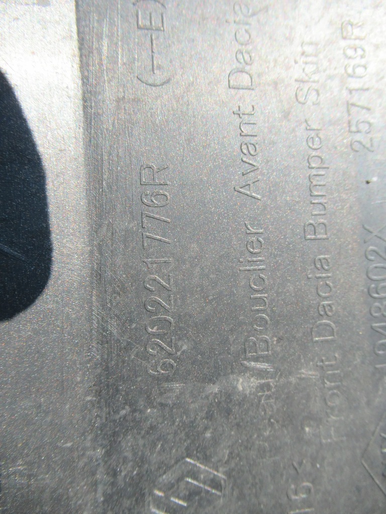 фото №7, Бампер перед 620221776r dacia duster ii