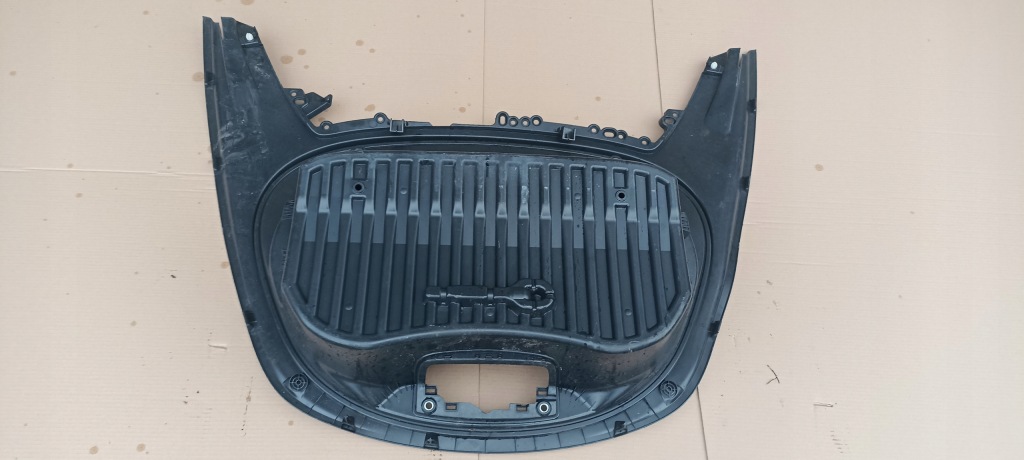 Поддон передняя багажник tesla 3 рестайлинг  20-23rok 1526738-00-a 1526739-00-a Недорого