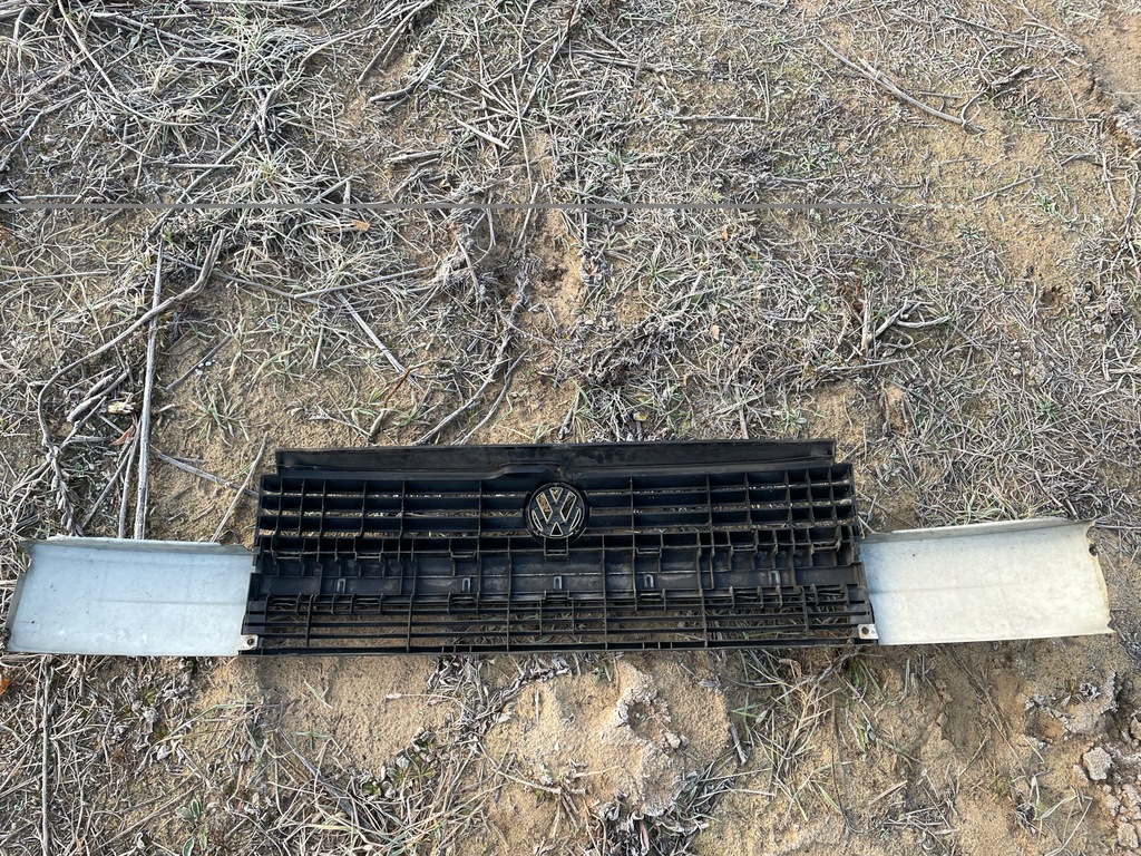 фото №2, Решётка радиатора решётка радиатора молдинг vw t4 transporter оригинал 01r