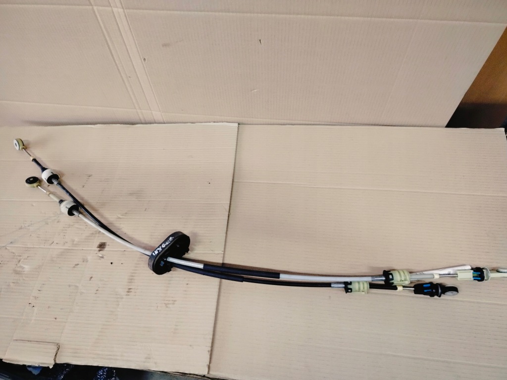 фото №1, Opel insignia a 2.0 cdti 55583300 тросы передач механическая коробка передач