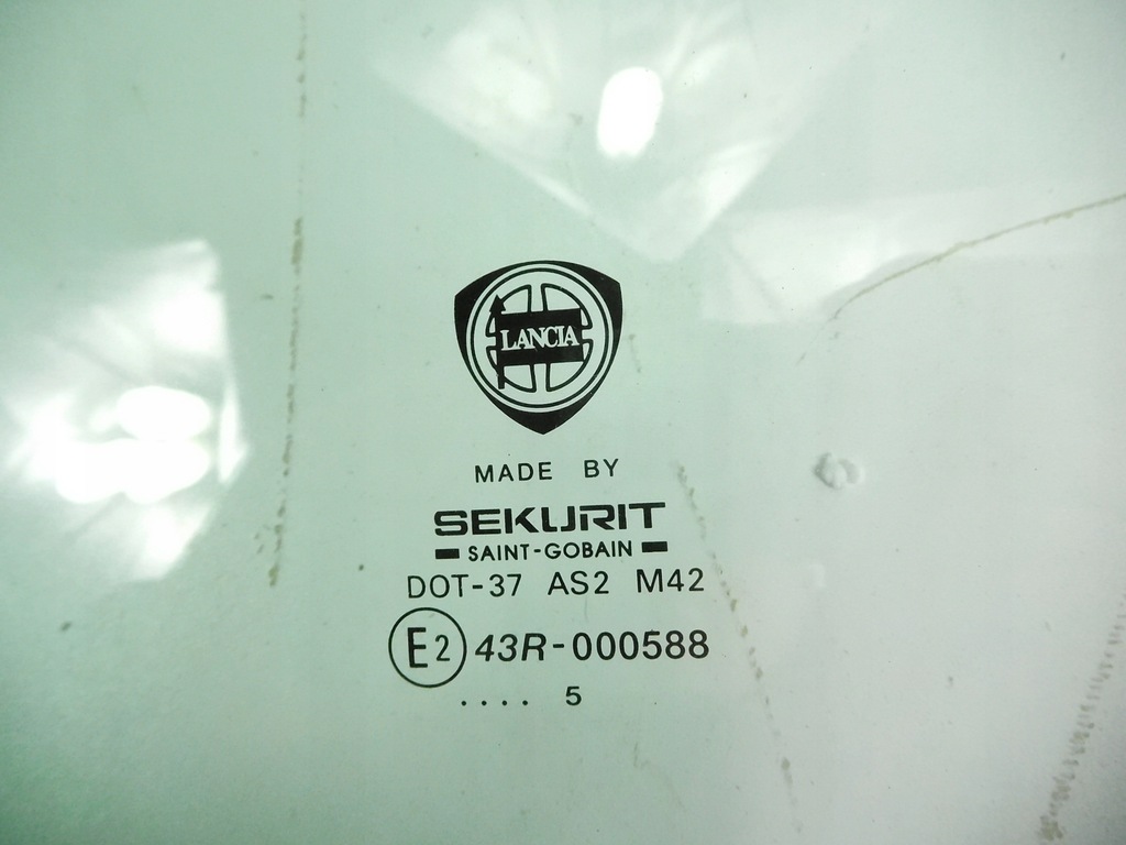 фото №9, Стекло дверь левый перед lancia lybra 46808311