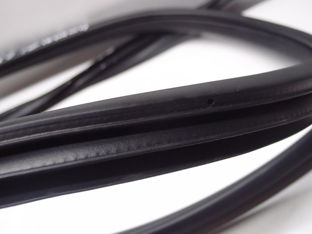 фото №4, Прокладка kar двері лівий задня mazda cx-5 2018r