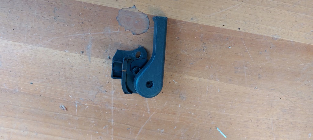 фото №1, Ручка открывания капот land rover evoque eu m