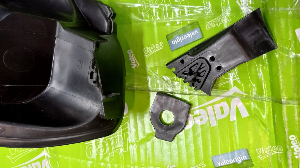 фото №5, Лампа фара правий renault twingo ii h4 2007-