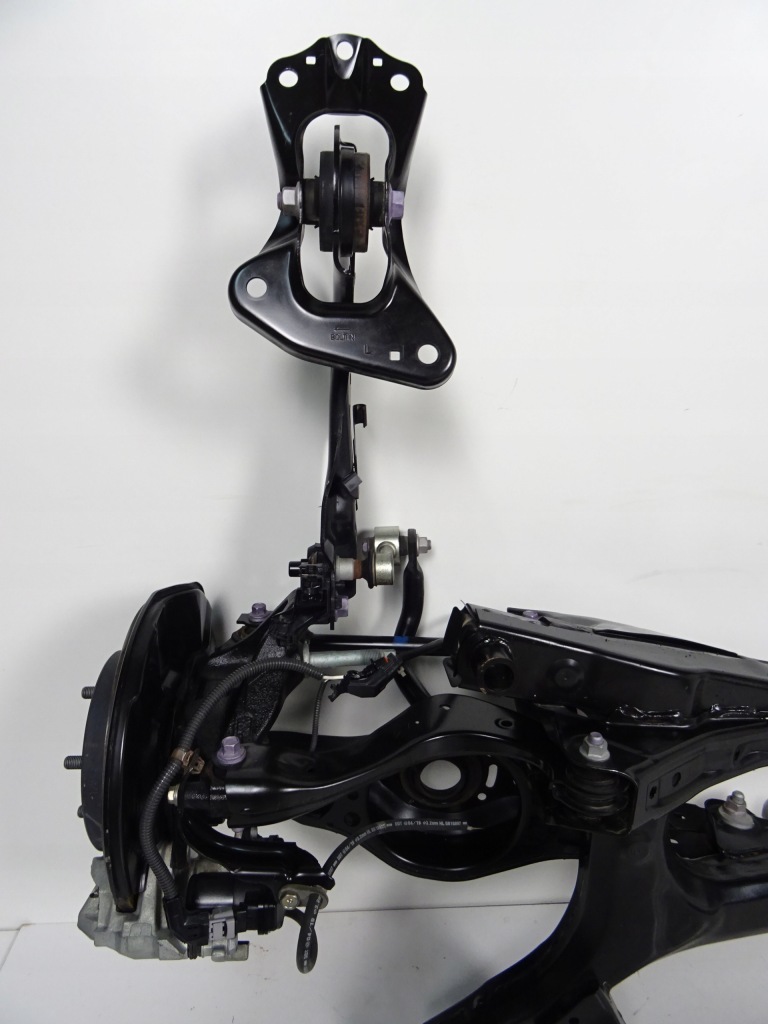 Lexus ux 250h підвіска балка задні підрамник задня Зі Шроту