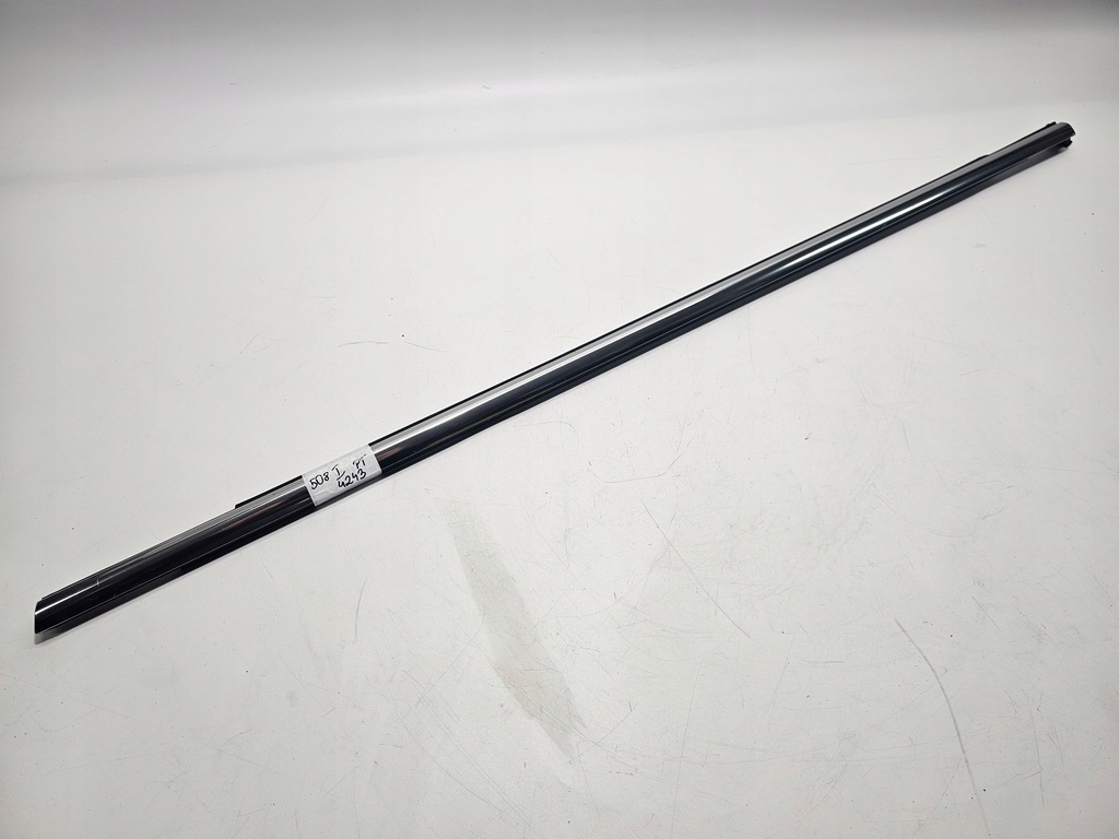 фото №1, Молдинг уплотнитель правый задняя peugeot 508 i #4243