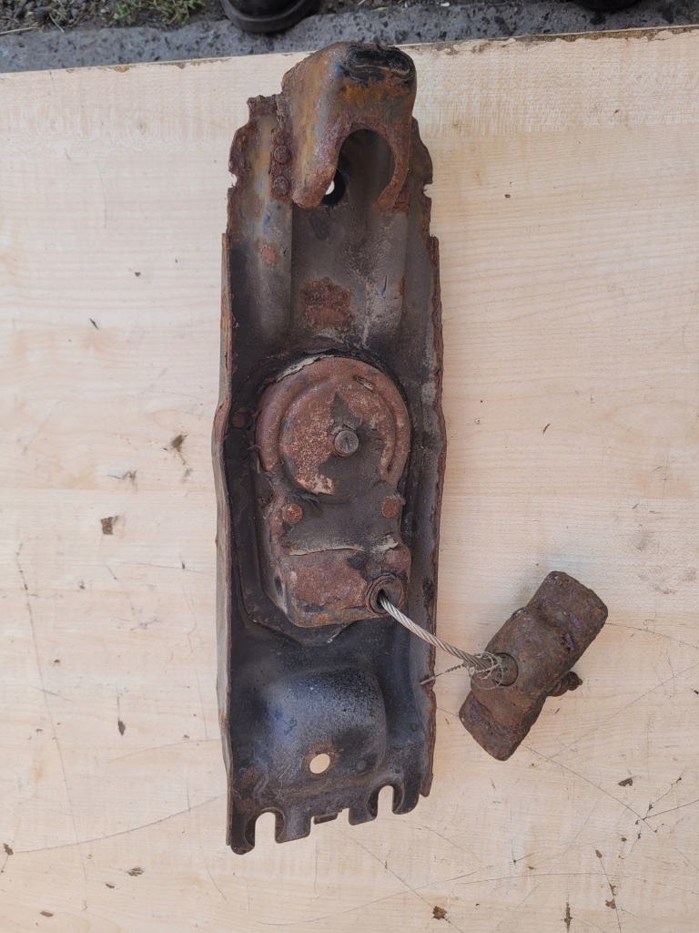 фото №1, Jeep cherokee kk 07-12 подъемник колеса запасного