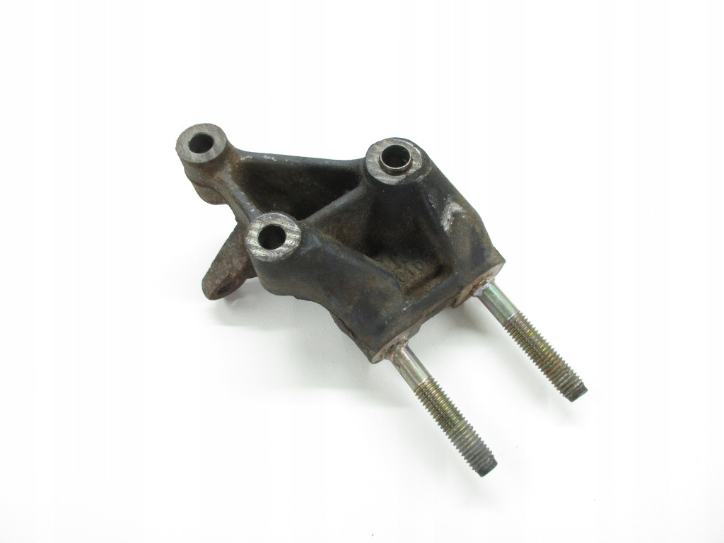 фото №1, Mazda 5 cr i 05-10 2.0 citd кронштейн подушка двигателя