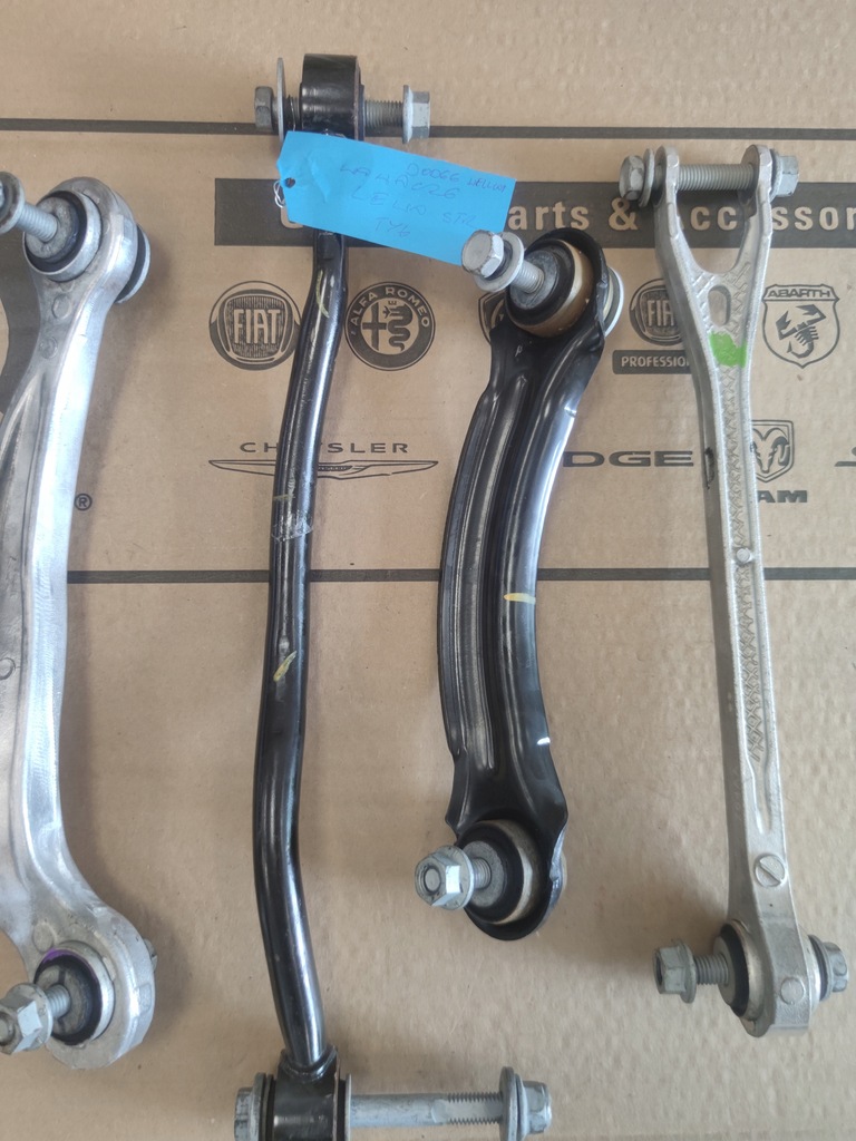 фото №5, Dodge challenger charger srt рычаги задняя 2015+