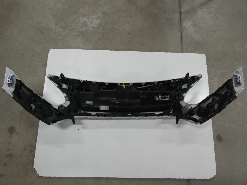 фото №12, Решітка радіатора, решітка радіатора ford transit connect