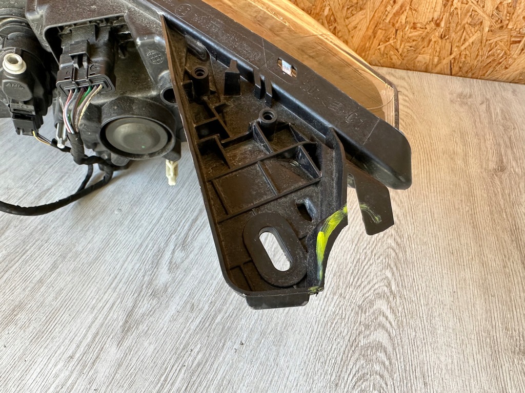 фото №4, Лампа передняя правая renault espace v 260104119r