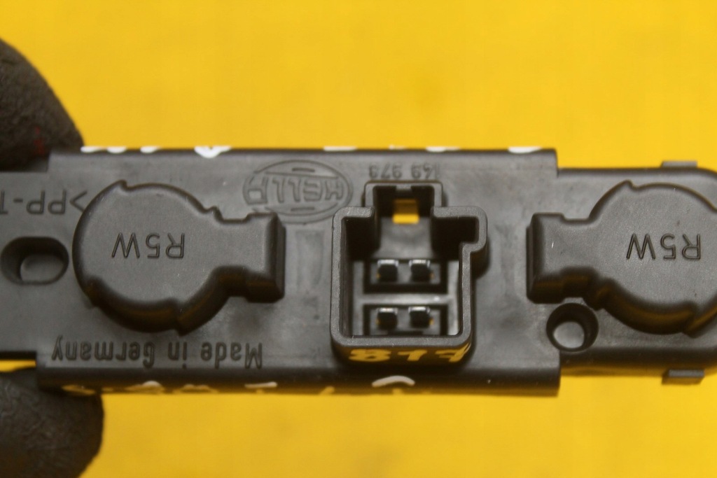 фото №7, Вкладыш лампы левый задняя volvo s80 i 149974-01