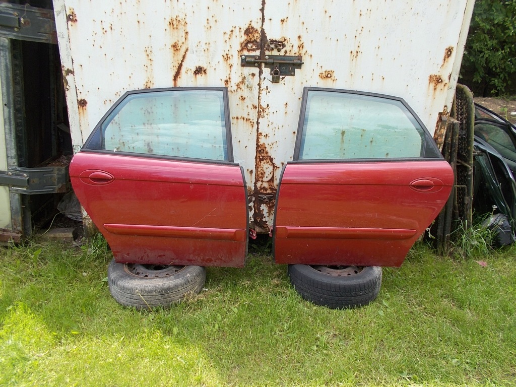 фото №3, Citroen c5 крыло дверь крышка багажника хэтчбек 00-07